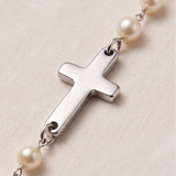 Colar com Cruz e Pérolas
