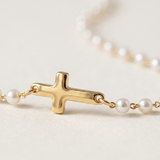 Colar com Cruz e Pérolas